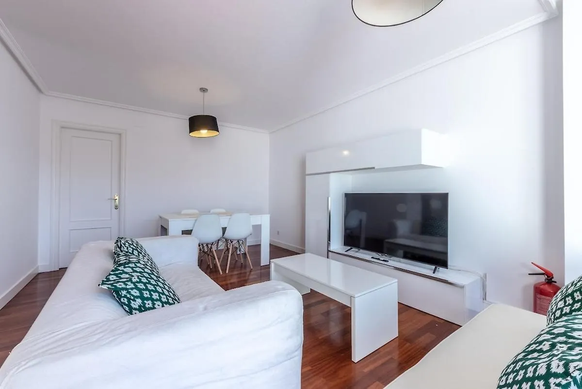 Exclusiva Terraza Y Parking A 5 Min De Bilbao Apartamento