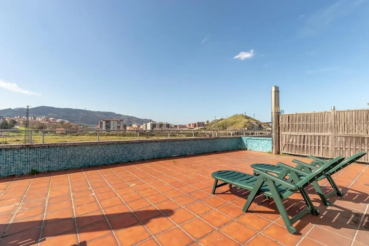 アパート Exclusiva Terraza Y Parking A 5 Min De Bilbaoアパートメント スペイン
